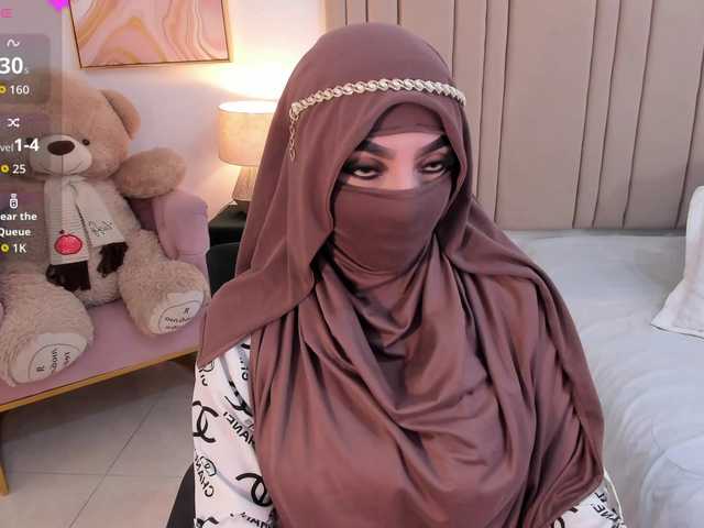 malih- live cam on BongaCams
