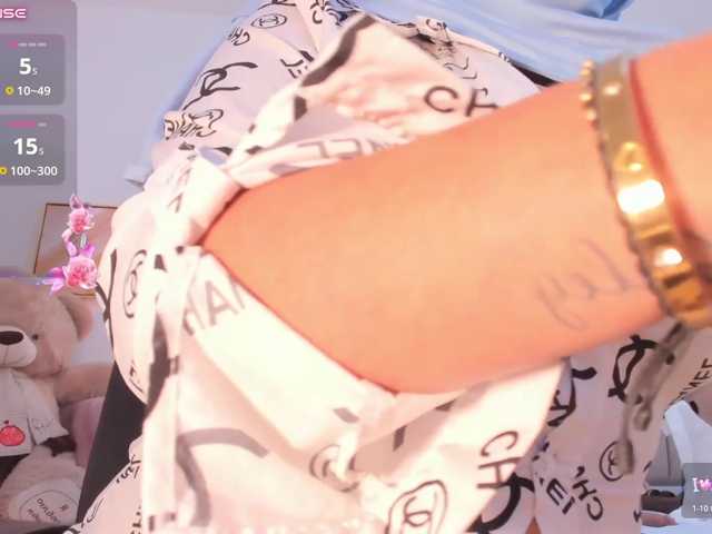 malih- live cam on BongaCams