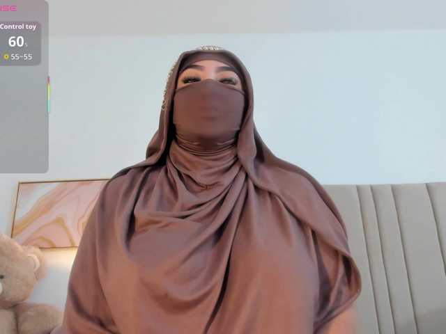 malih- live cam on BongaCams