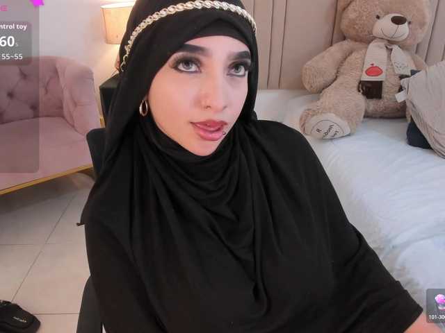 malih- live cam on BongaCams