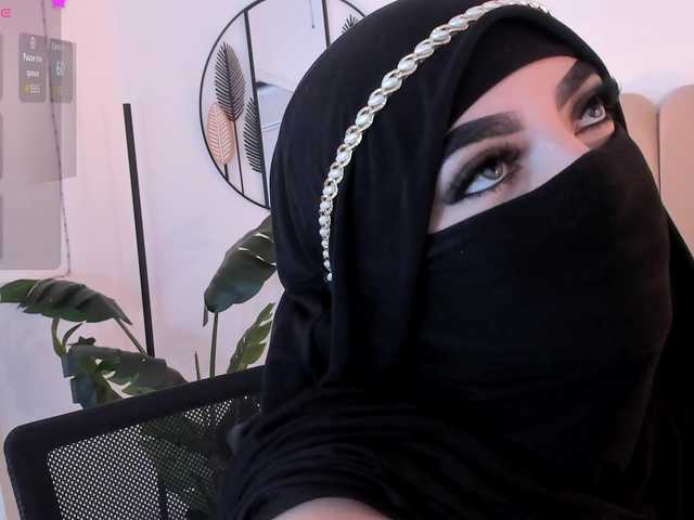 malih- live cam on BongaCams