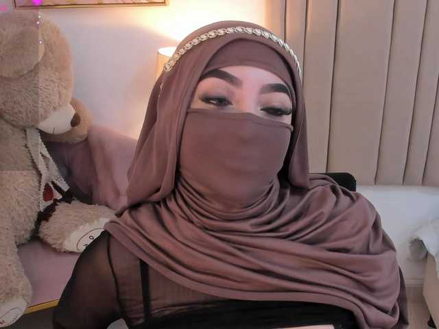 malih- live cam on BongaCams
