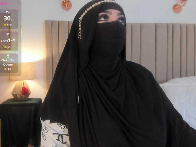 malih- live cam on BongaCams