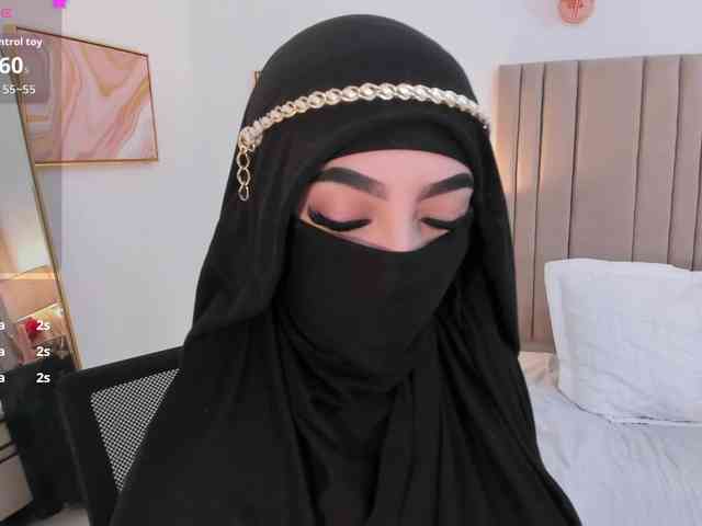 malih- Live Webcam on BongaCams