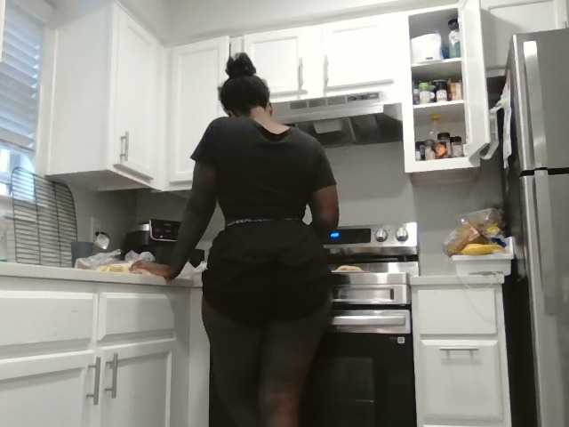 loyalbambi live cam preview