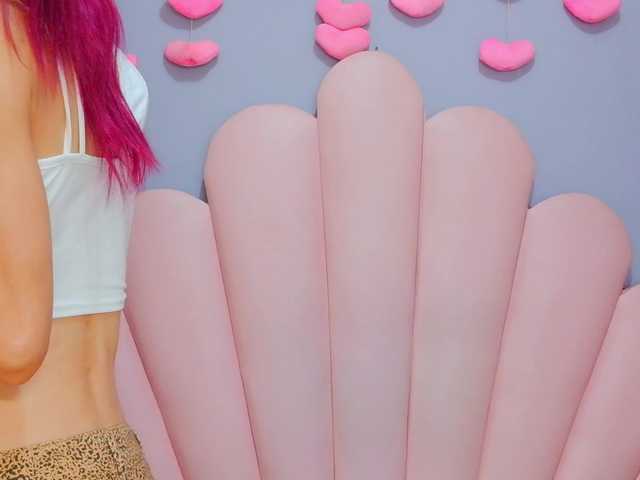 LUCYMILLER live cam on BongaCams