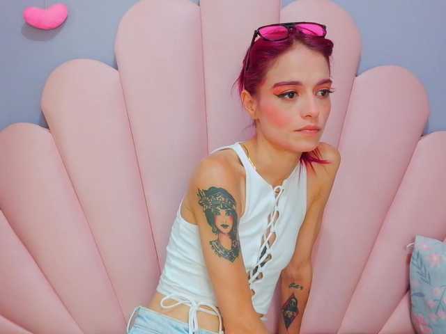 LUCYMILLER live cam on BongaCams