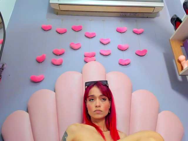 LucyMiller's BongaCams show and profile