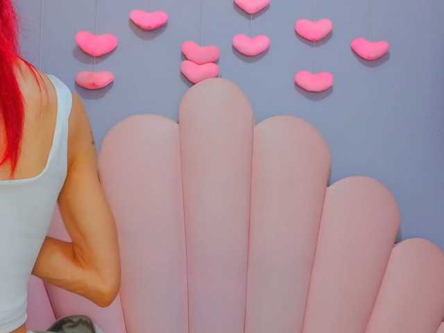 LUCYMILLER, en vivo ahora en BongaCams