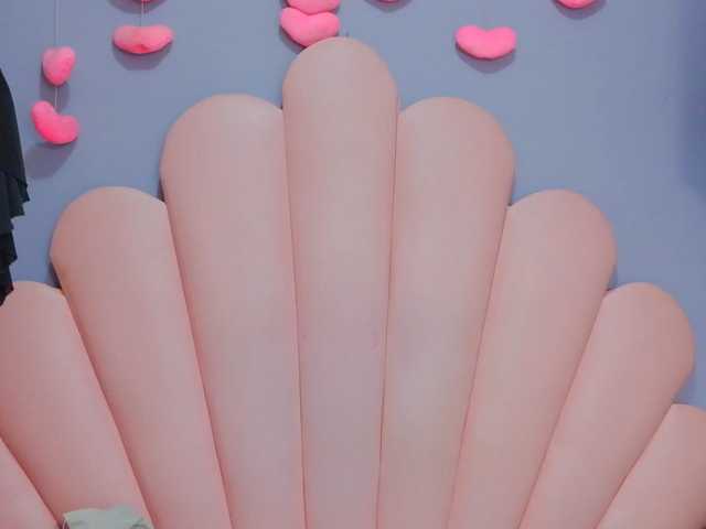 LUCYMILLER live cam on BongaCams
