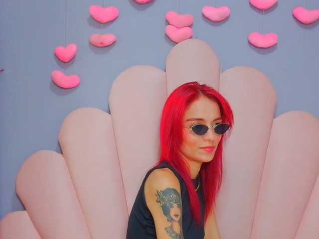 LUCYMILLER live cam on BongaCams