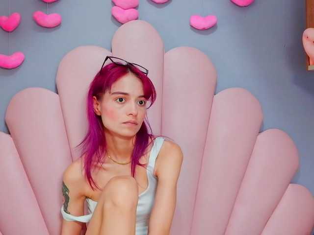 LUCYMILLER live cam on BongaCams