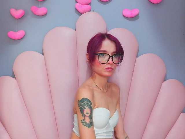 LUCYMILLER live webcam show