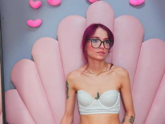 LUCYMILLER live webcam show