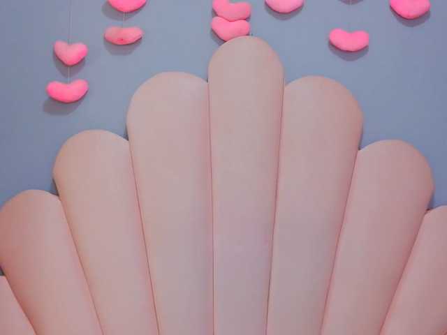 LUCY_MILLER