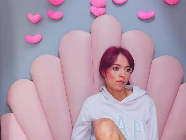 LUCYMILLER live cam on BongaCams