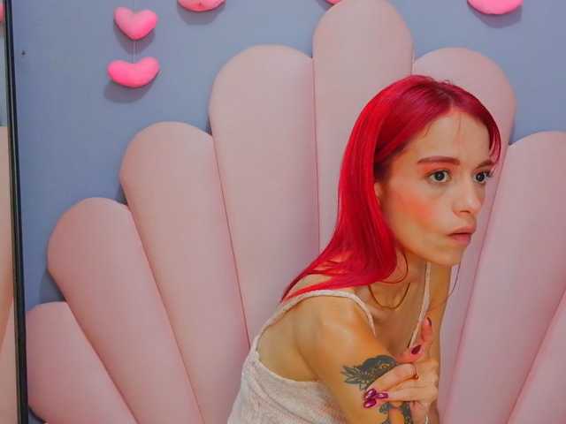 LUCYMILLER live cam on BongaCams