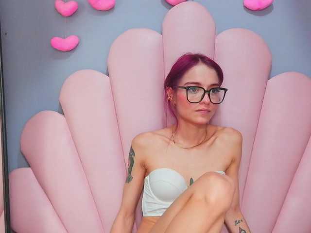 lucymiller online