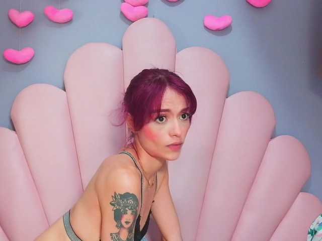 LUCYMILLER live cam on BongaCams