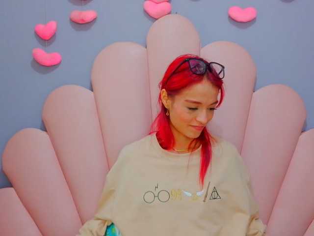 LUCYMILLER live cam on BongaCams