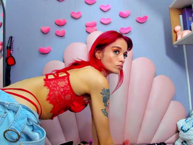 LucyMiller's BongaCams show and profile