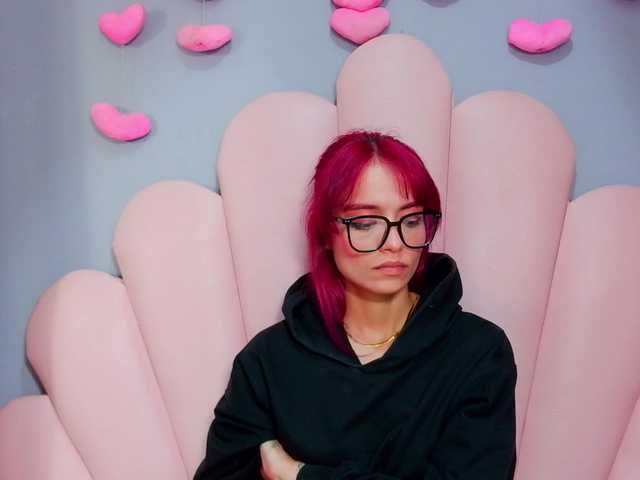 LUCYMILLER live cam on BongaCams