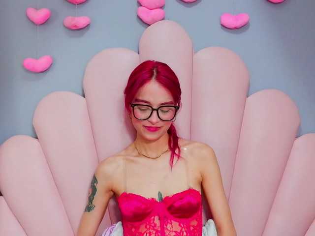 LUCYMILLER live cam on BongaCams