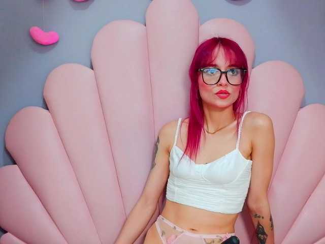 LUCYMILLER live cam on BongaCams