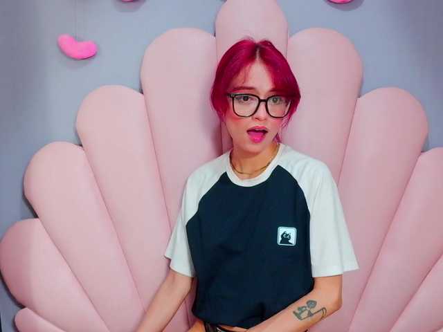 LUCYMILLER live cam on BongaCams