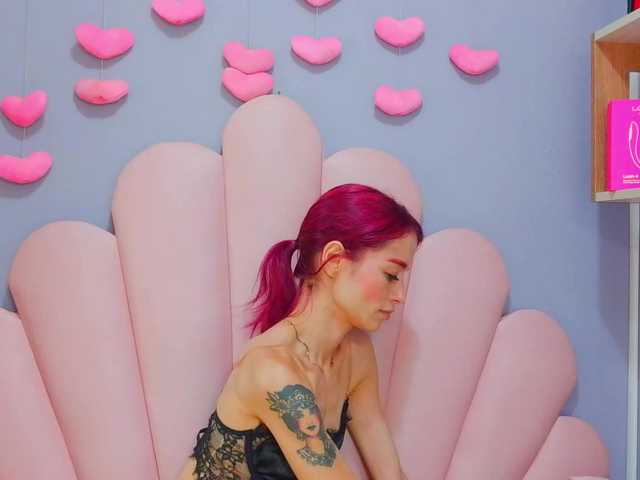 LUCYMILLER live cam on BongaCams