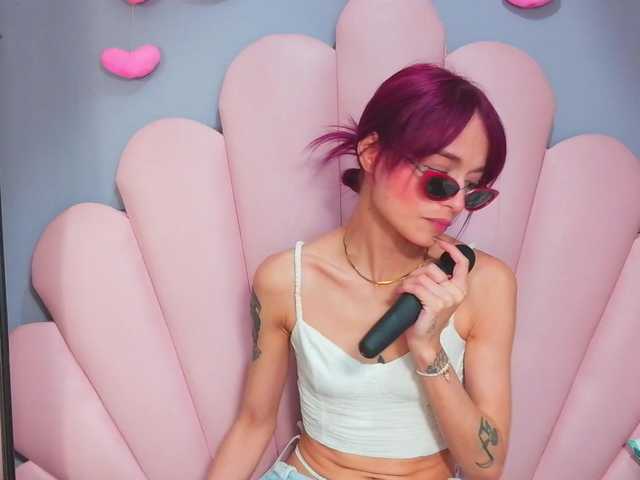 LUCYMILLER live cam on BongaCams
