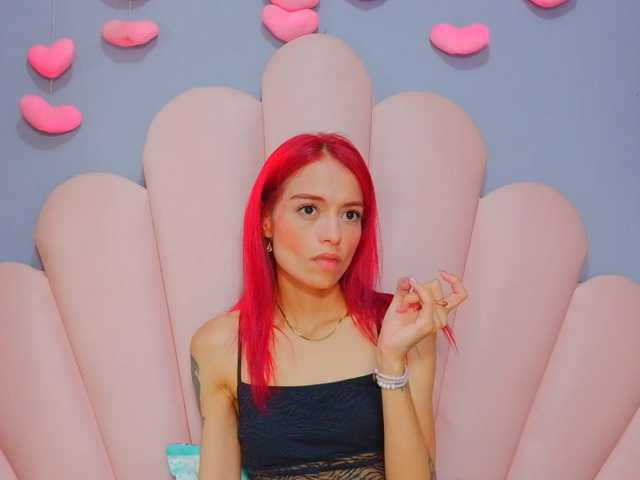 LUCYMILLER live cam on BongaCams
