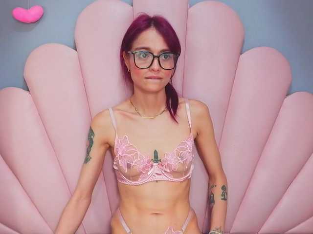 LUCYMILLER Live Cam on BongaCams