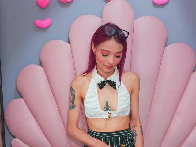LUCYMILLER live cam on BongaCams