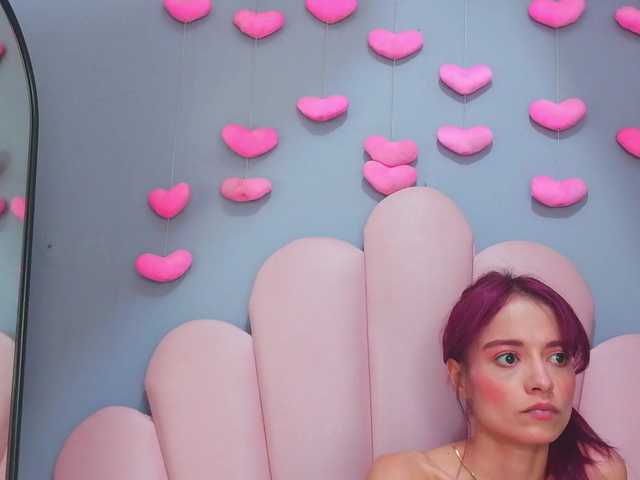 LUCYMILLER live cam on BongaCams