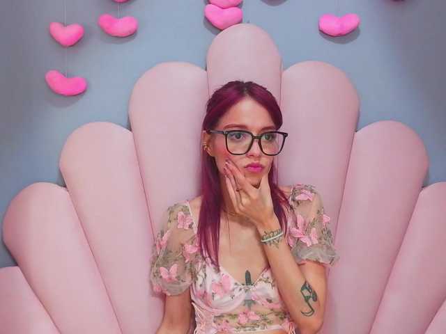 LUCYMILLER live cam on BongaCams