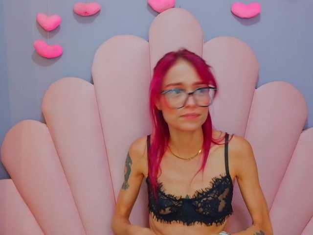 LUCYMILLER live cam on BongaCams