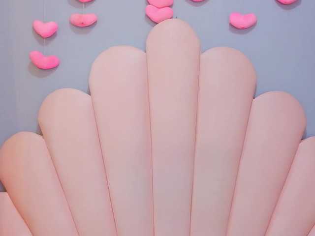 LUCYMILLER live cam on BongaCams