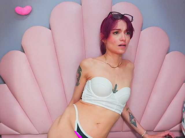 LUCYMILLER live webcam show