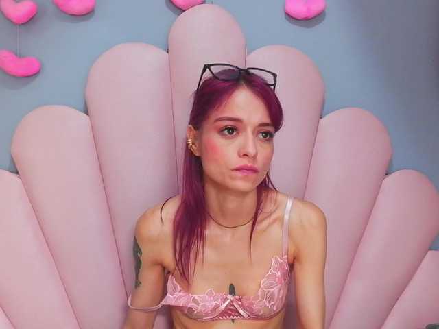 LUCYMILLER live cam on BongaCams