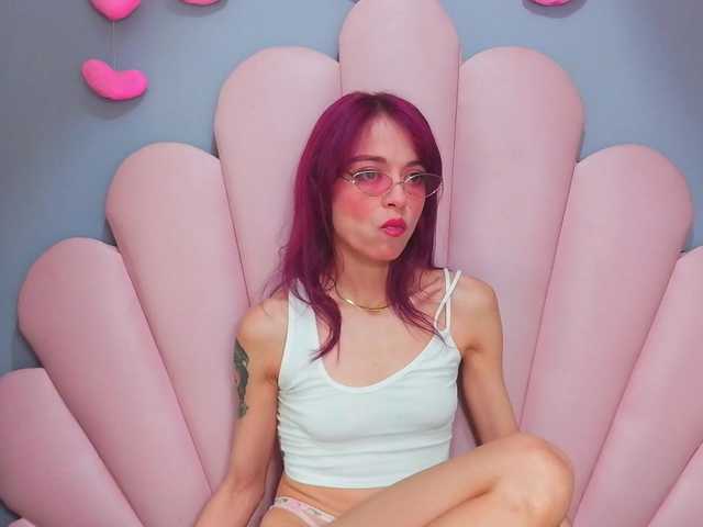 LUCYMILLER live cam on BongaCams