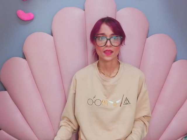 LUCYMILLER live cam on BongaCams
