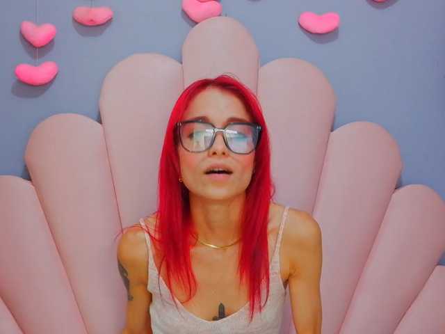 LUCYMILLER live cam on BongaCams
