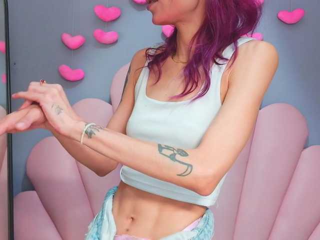 LUCY_MILLER live webcam show