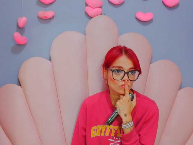 LUCYMILLER live cam on BongaCams