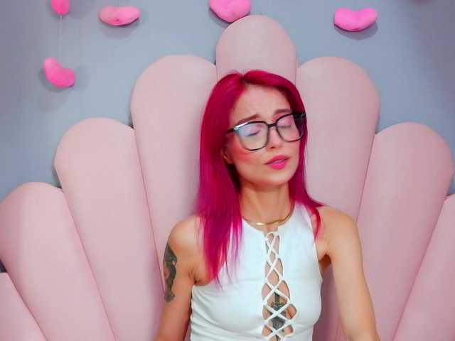 LUCYMILLER live cam on BongaCams
