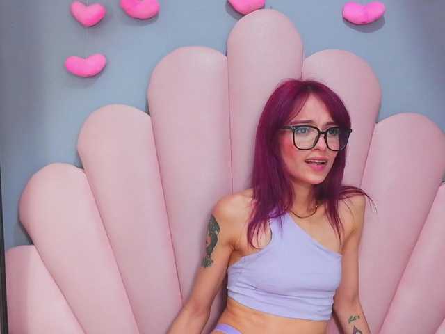 LUCYMILLER live cam on BongaCams