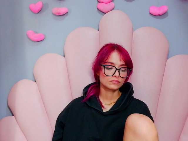 LUCYMILLER live cam on BongaCams