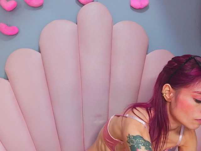 LUCYMILLER live cam on BongaCams