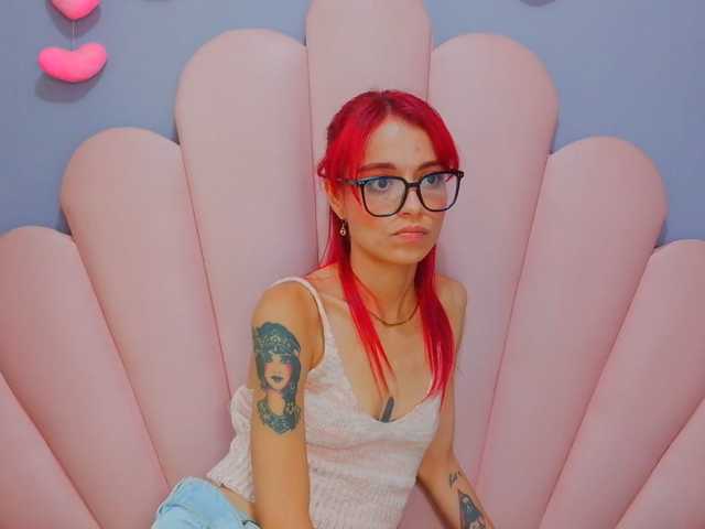 LUCYMILLER live cam on BongaCams